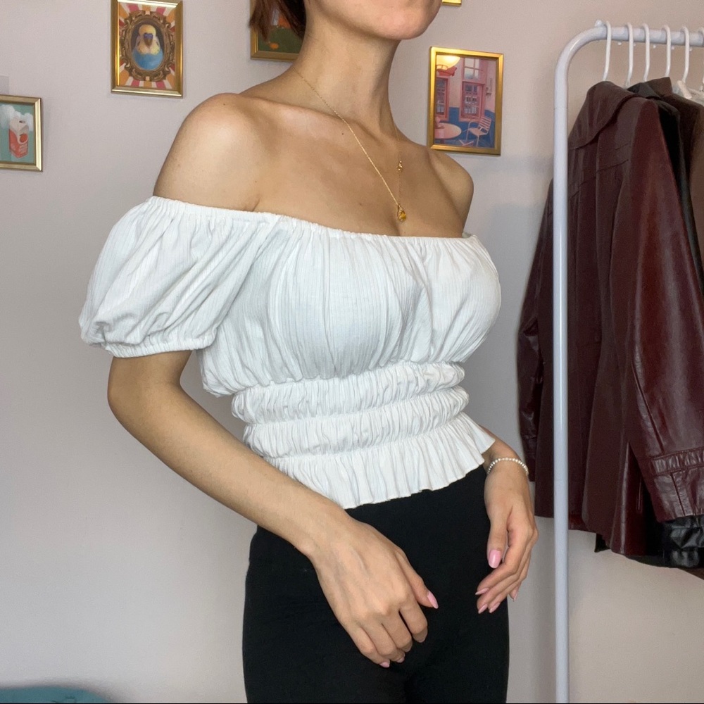 FOREVER21 White Ribbed Top
